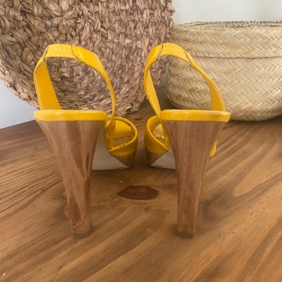 *** BCBGeneration Marigold Peep-Toe Slingback Heels - Picture 2 of 8